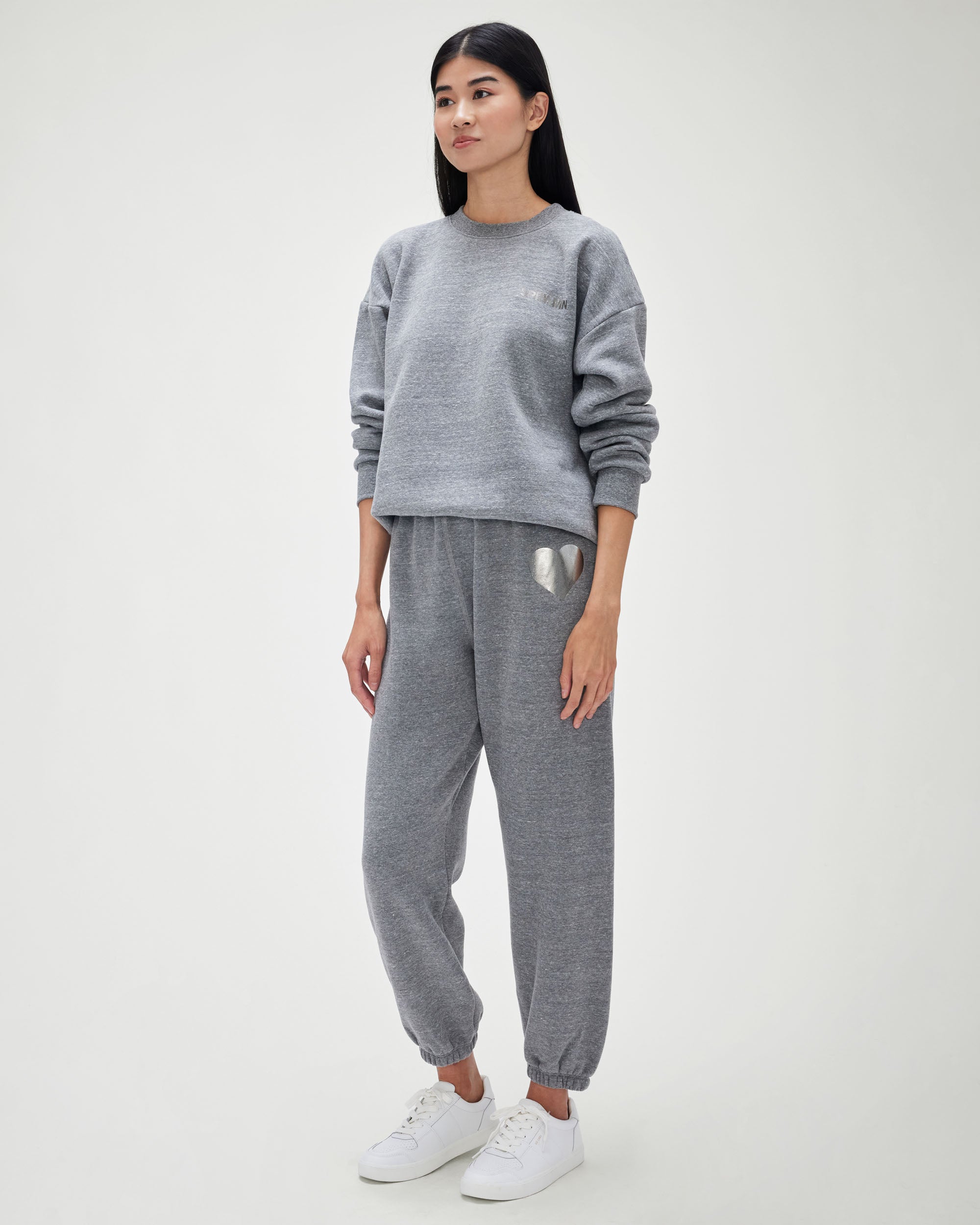 vintage like Heart Logo Sweat pants – YZ