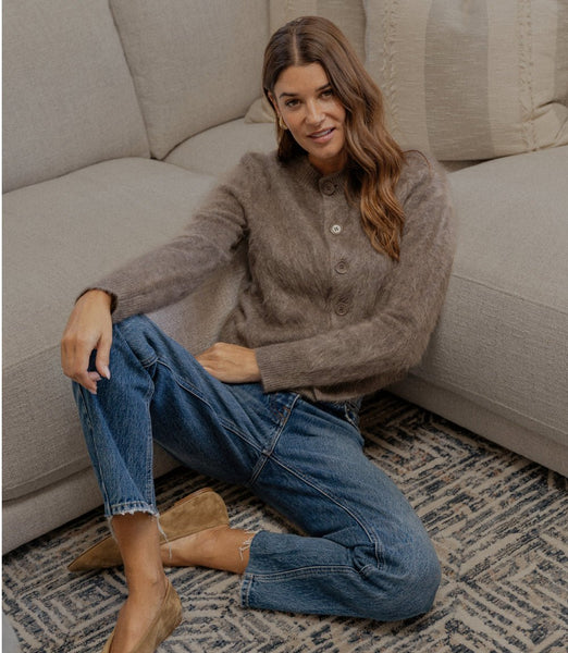 Capsule Shopping Guide