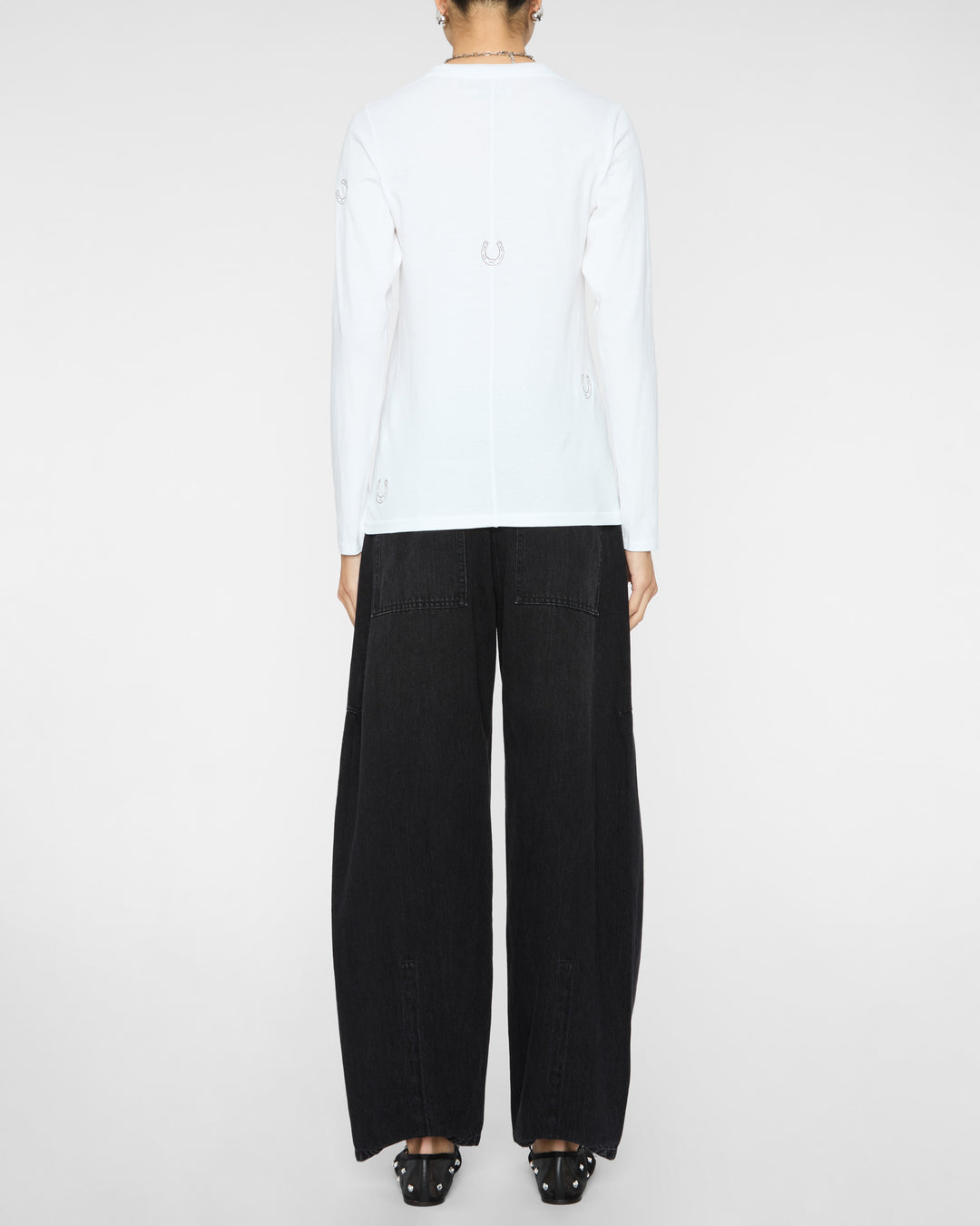 CATHERINEGEE Embroidered Cotton Long Sleeve T-Shirt in Horseshoe