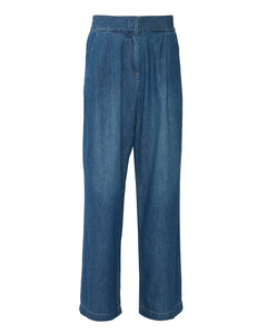 Devin Jeans