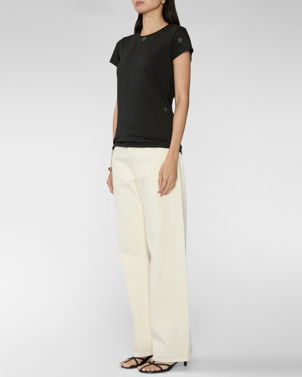 CATHERINE GEE Embroidered Cotton T-Shirt in Bolt Heart