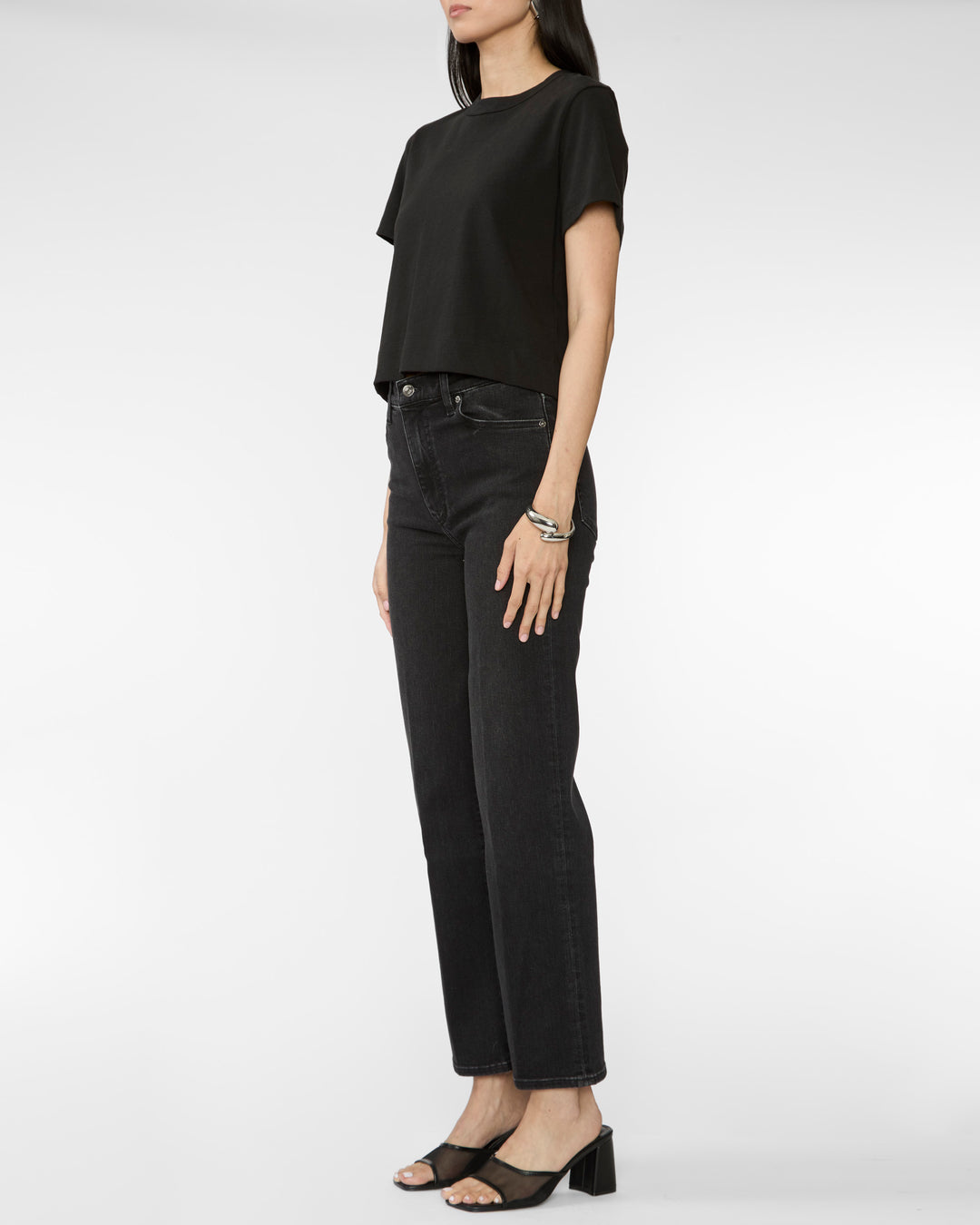 FRAME The Boxy Tee in Black