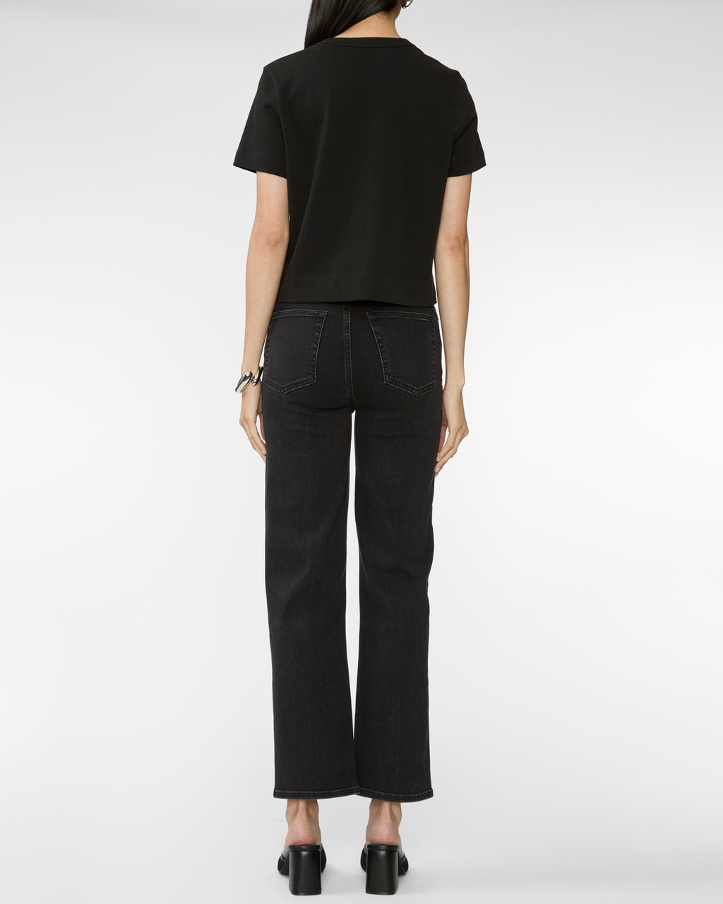 FRAME The Boxy Tee in Black
