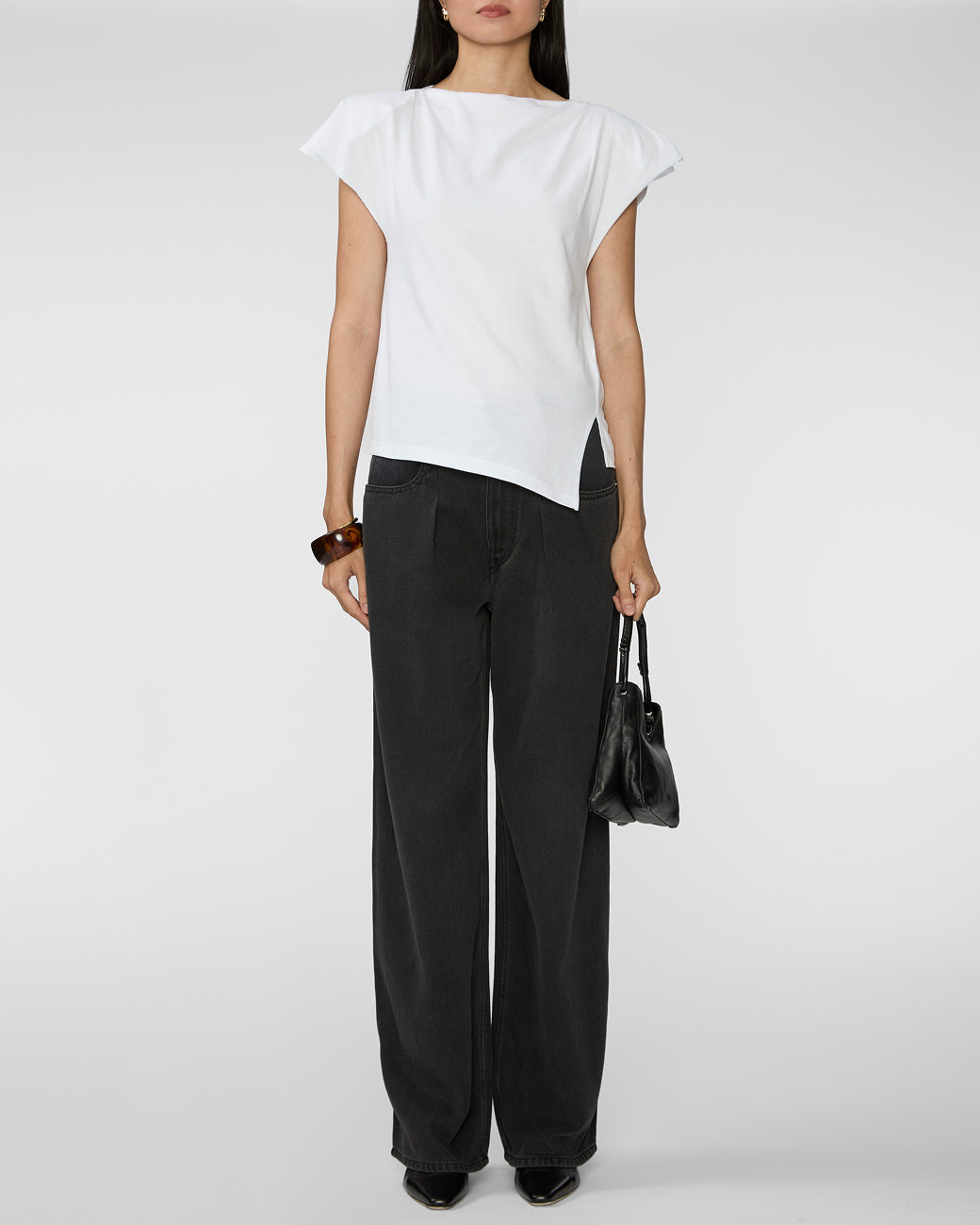 The Perfect White Shirt: Timeless Sophistication