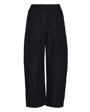 Spa Pleat Pant in Black