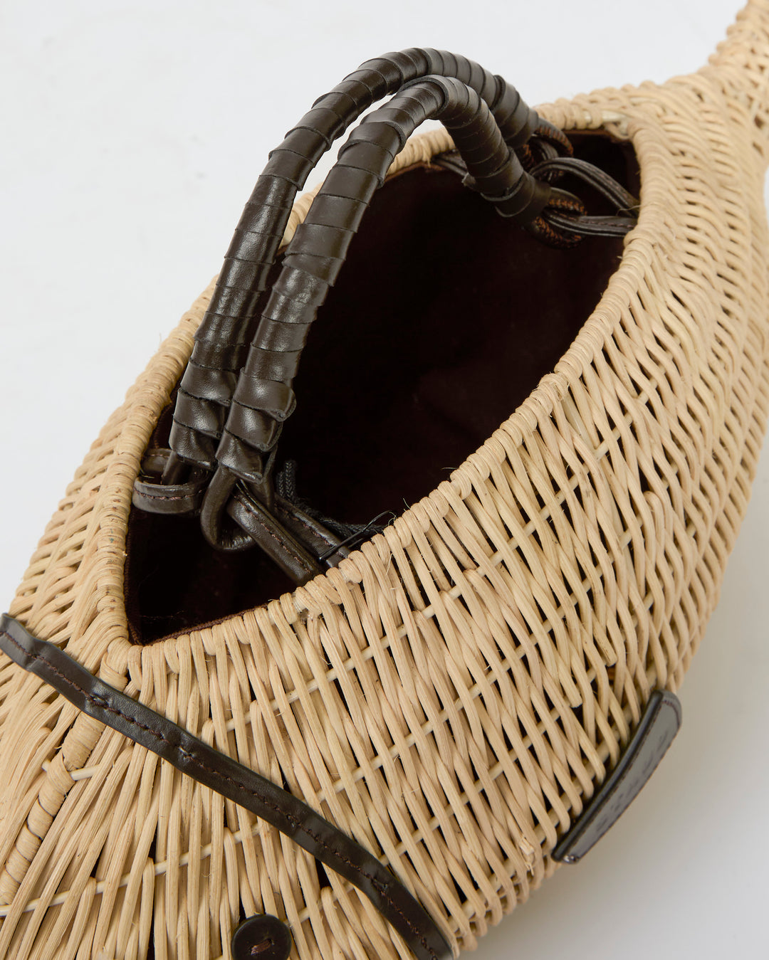 STAUD Cleo Fish Bag in Natural