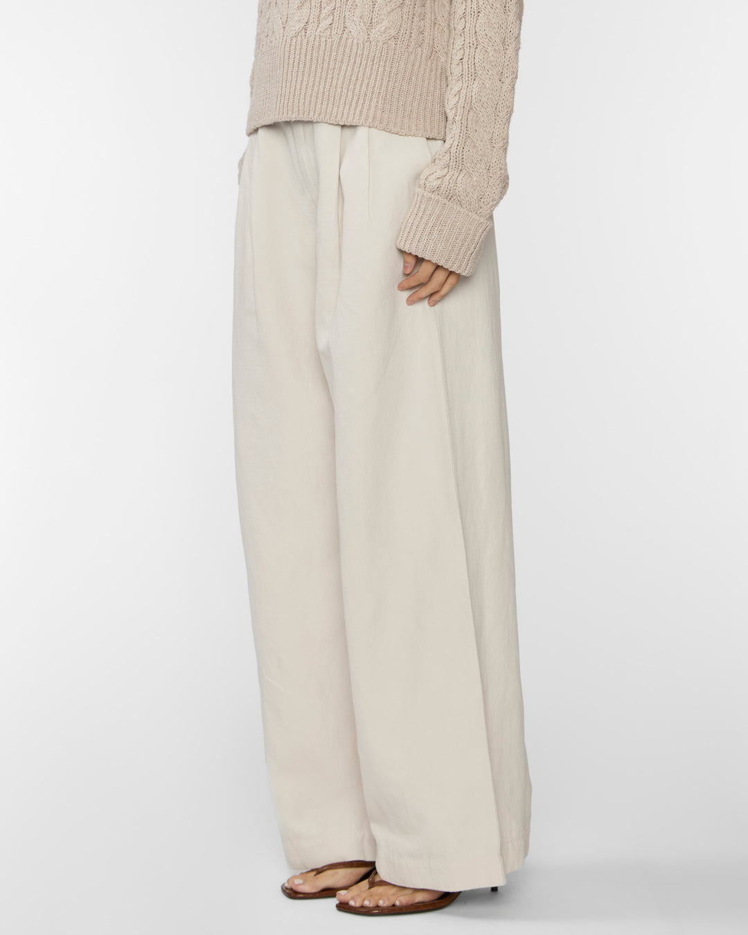 APIECE APART The Keaton Wide Leg in Stone