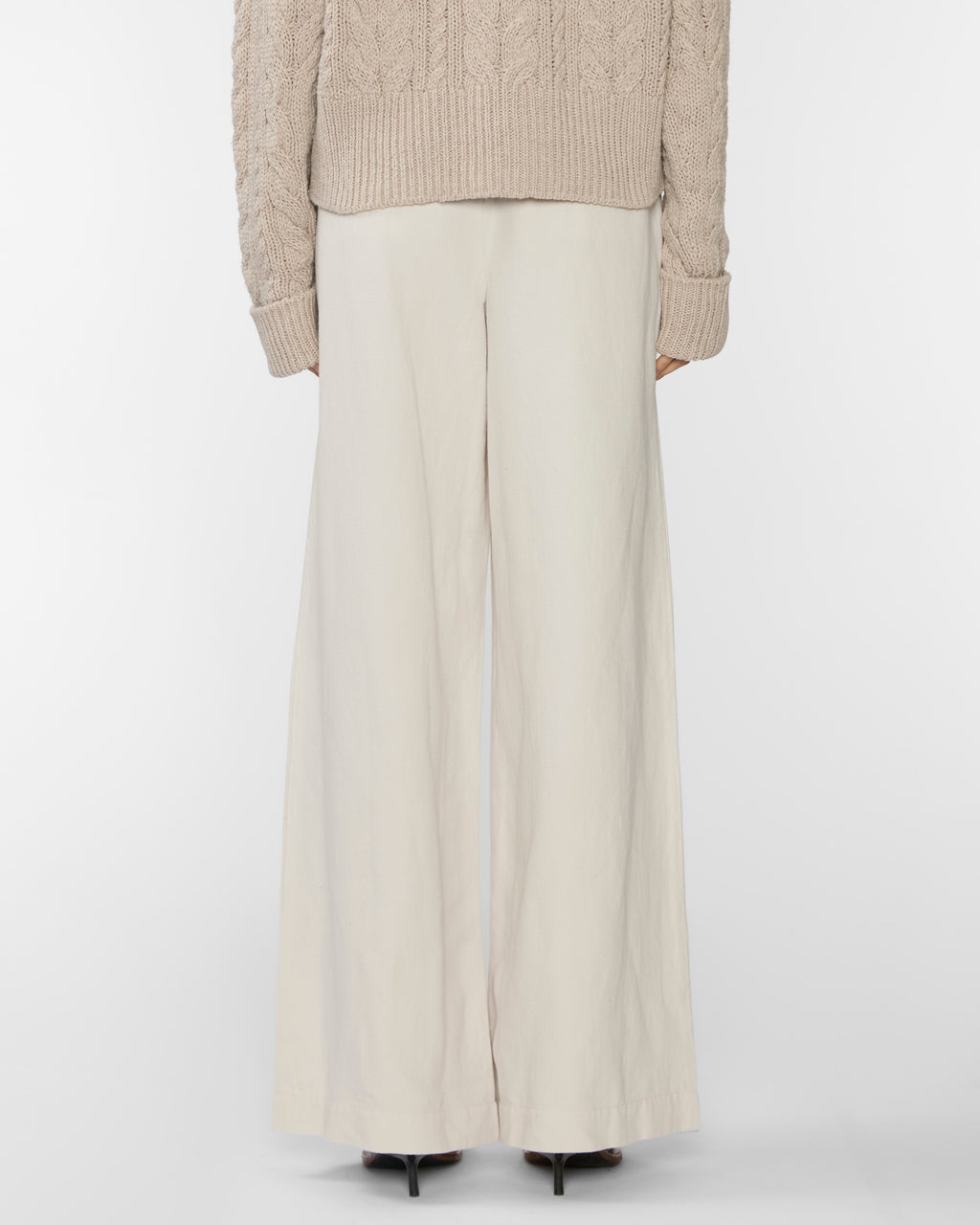 APIECE APART The Keaton Wide Leg in Stone
