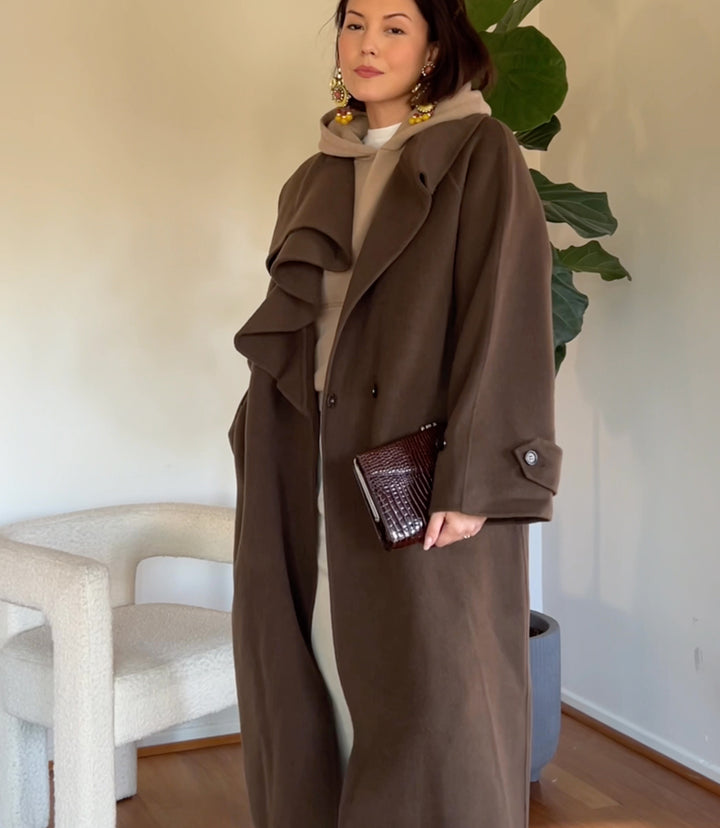 Julia's Look: Basics, But Make Them Fashion