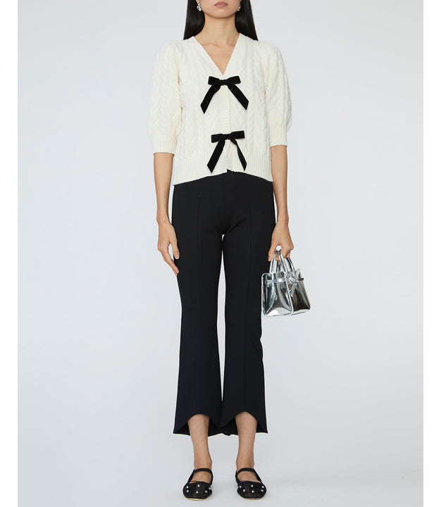 Family Gathering Chic: Cozy Meets Camera-Ready