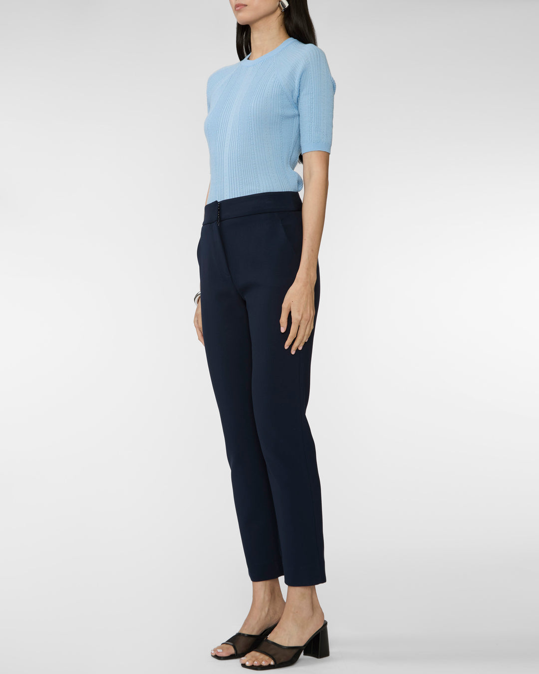 VERONICA BEARD Brielle Pullover