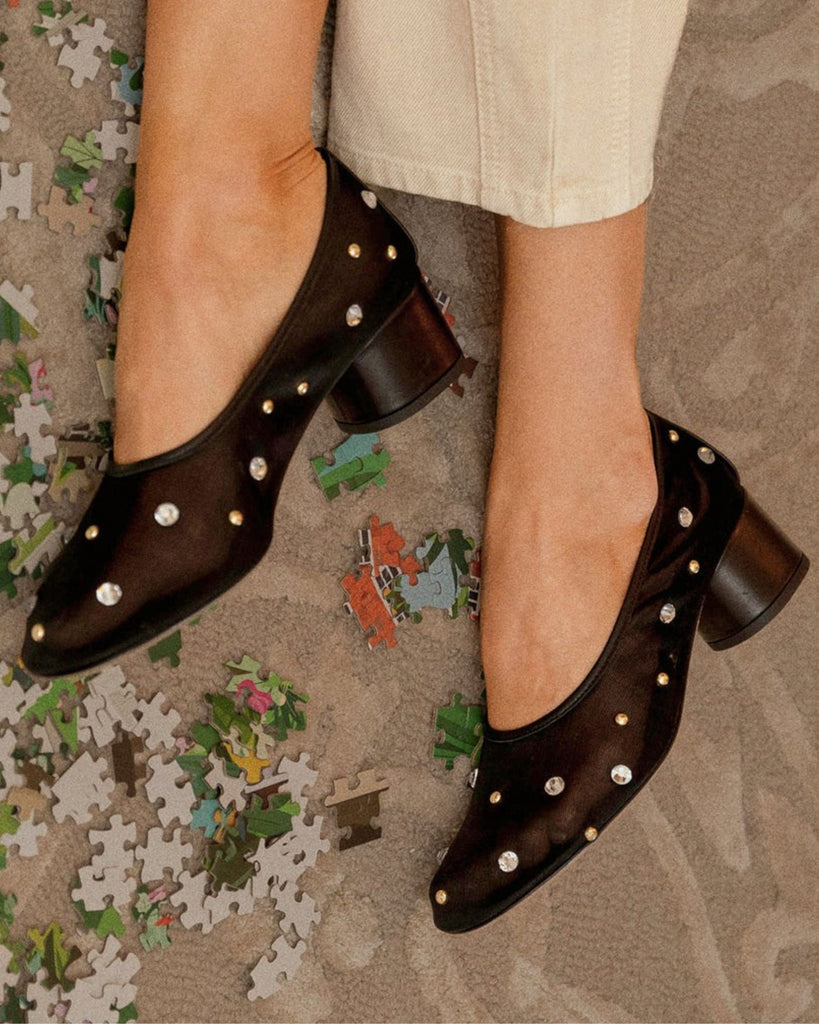 DEAR FRANCES Balla Pump in Black Crystals & Studs