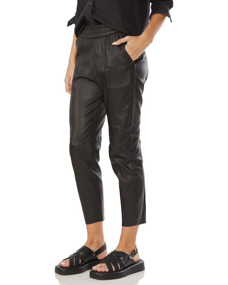 SPRWMN Slim Jogger with Pockets